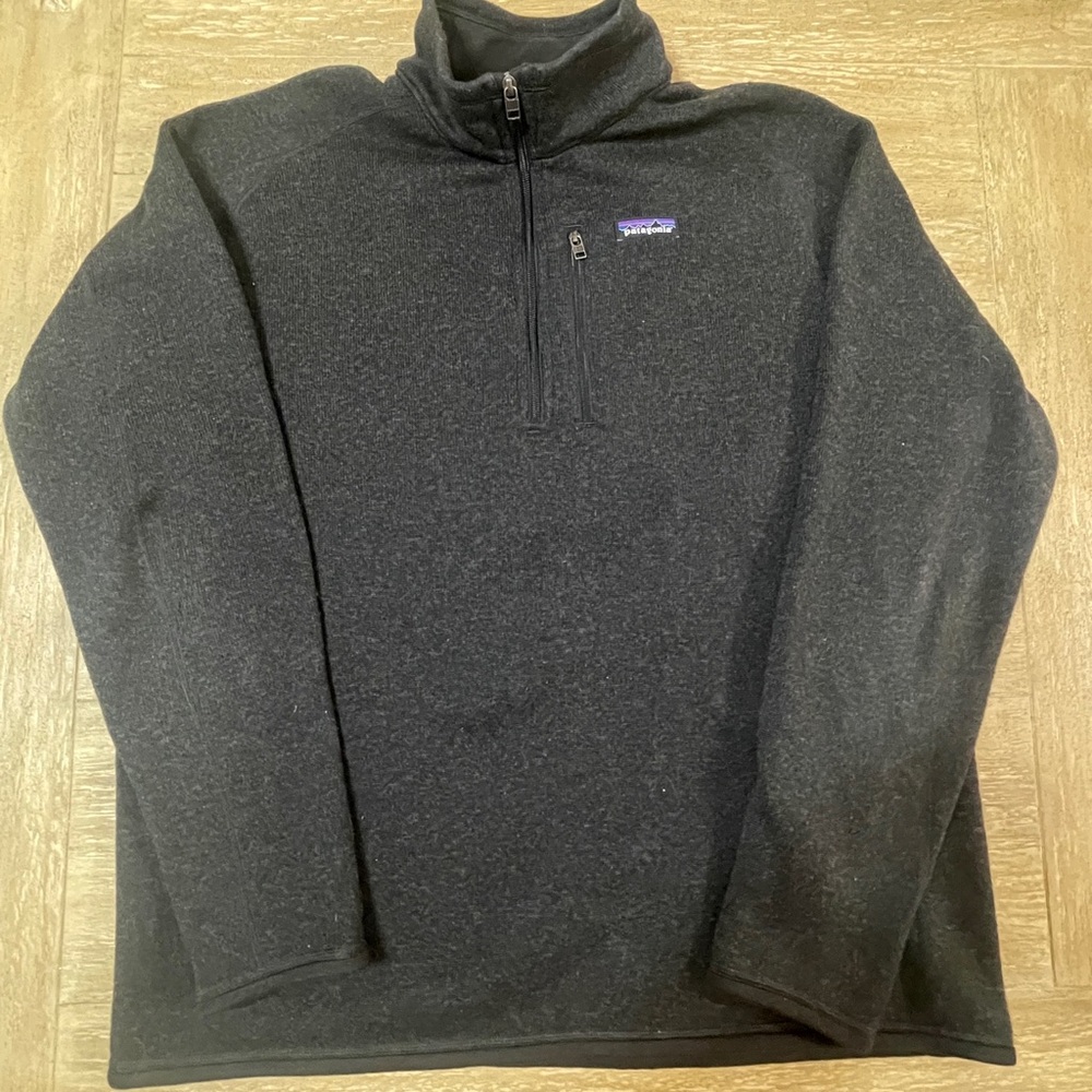 Patagonia Men's Black 1/4 Zip